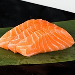 sashimi salmone